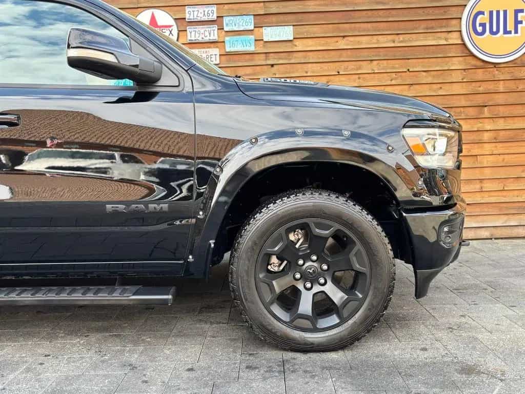 Dodge RAM 1500 Laramie Sport LED AHK Memory 4x4 12/2019-photo-16
