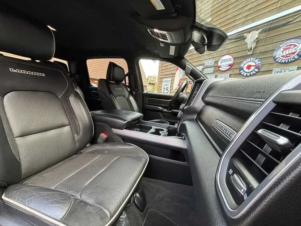 Dodge RAM 1500 Laramie Sport LED AHK Memory 4x4 12/2019-photo-28