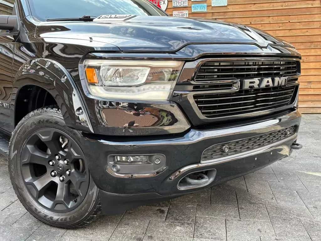 Dodge RAM 1500 Laramie Sport LED AHK Memory 4x4 12/2019-photo-3