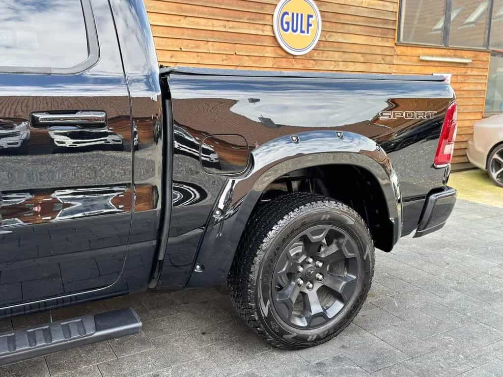 Dodge RAM 1500 Laramie Sport LED AHK Memory 4x4 12/2019-photo-9