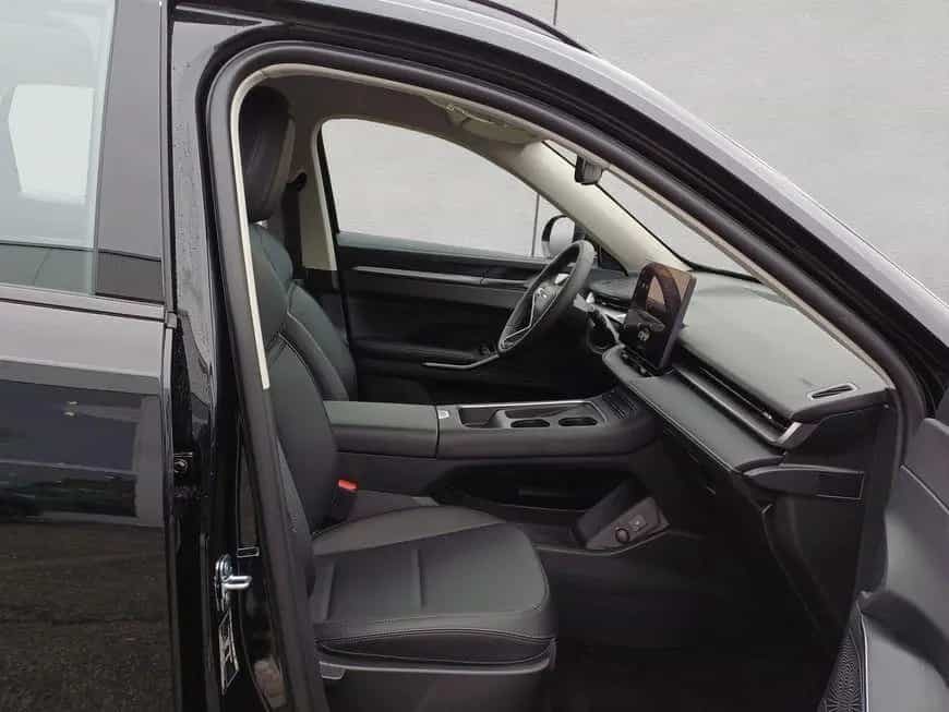 GWM Haval H6 Premium 110 kW, 5-türig null-photo-17