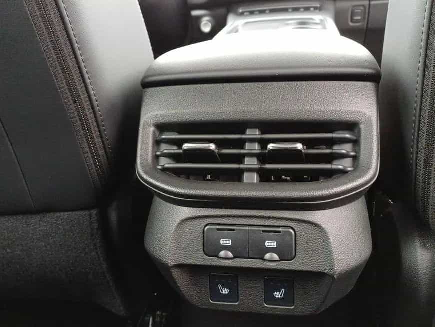 GWM Haval H6 Premium 110 kW, 5-türig null-photo-20