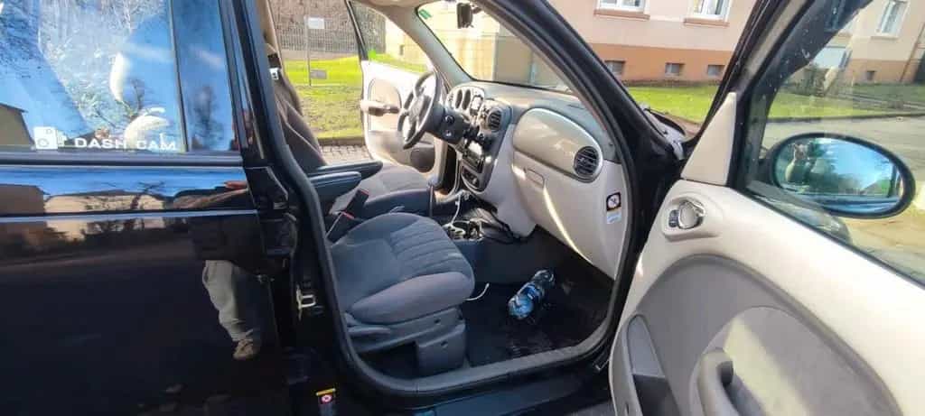 Chrysler PT Cruiser 04/2002-photo-5