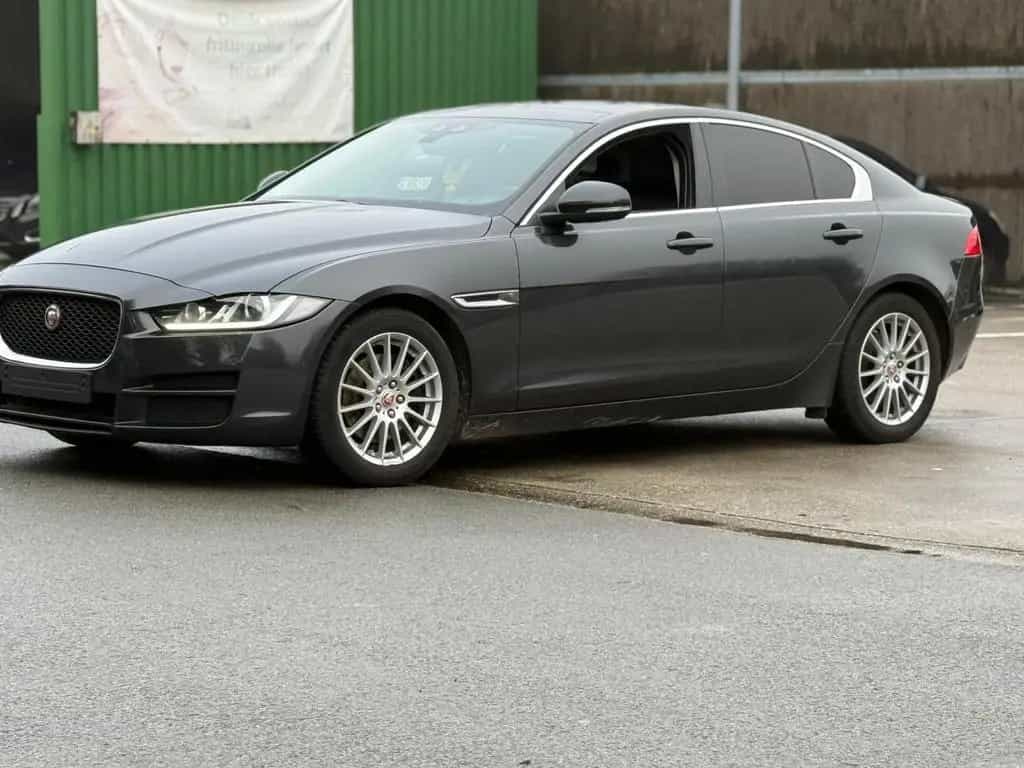 Jaguar XE 2019 05/2019-photo-2