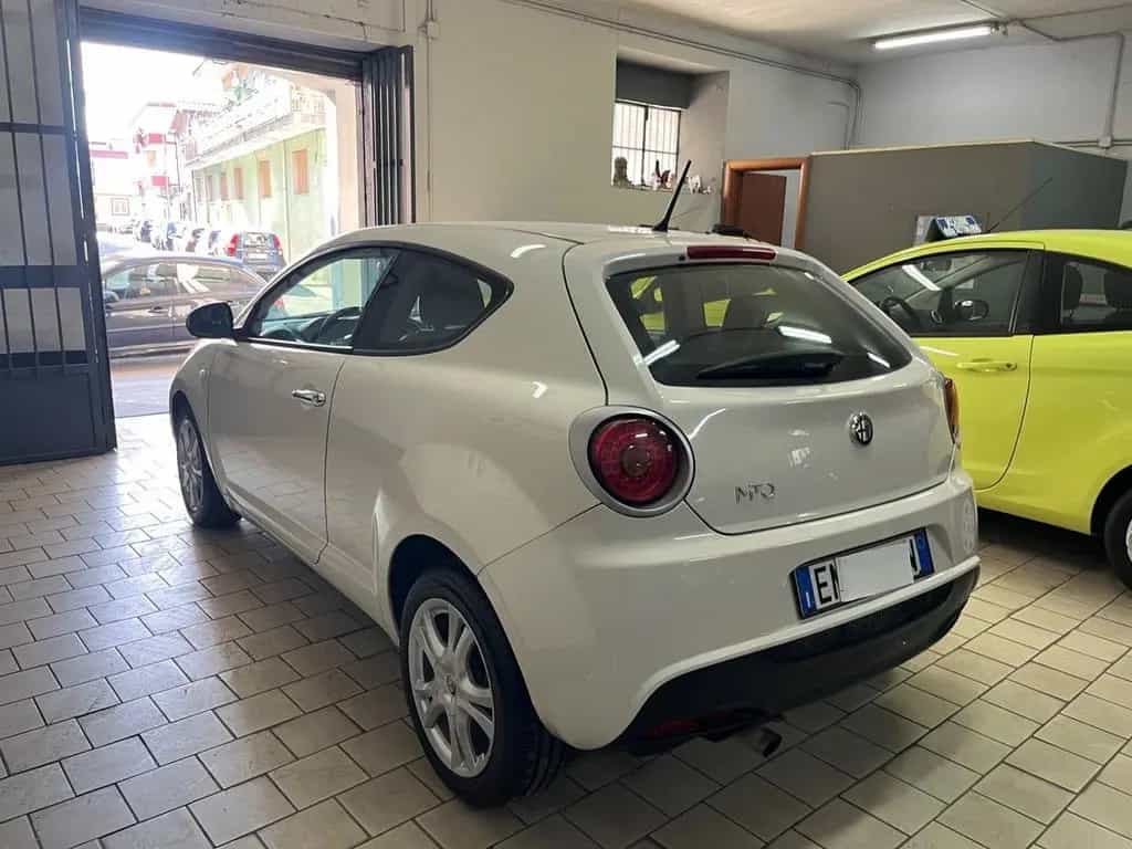 Alfa Romeo MiTo 1.4 105 CV M.air S&S Distinctive 04/2012-photo-2