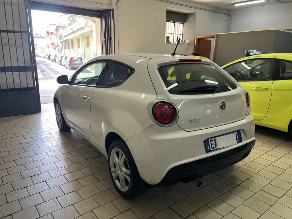 Alfa Romeo MiTo 1.4 105 CV M.air S&S Distinctive 04/2012-photo-6