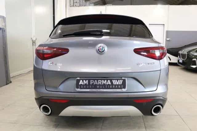 Alfa Romeo Stelvio ROMEO Stelvio 2.2 210 CV Q4 Executive "" DI 04/2017-photo-2