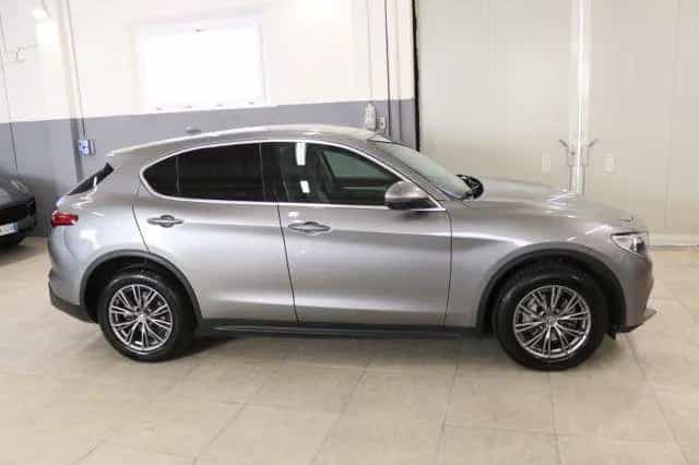 Alfa Romeo Stelvio ROMEO Stelvio 2.2 210 CV Q4 Executive "" DI 04/2017-photo-4