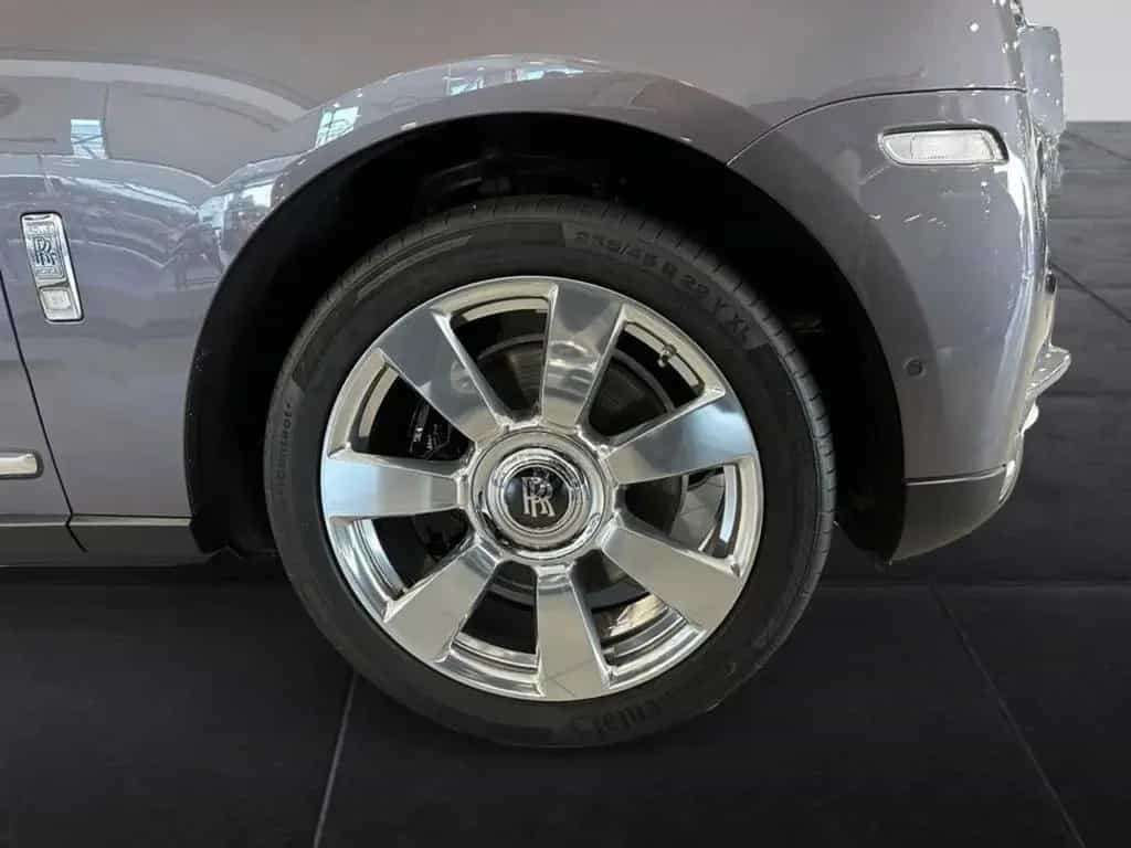 Rolls-Royce Cullinan *PROVENANCE* 11/2019-photo-10