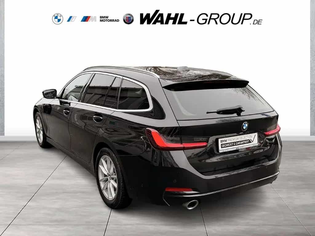 BMW 320 d xDrive xDrive Touring HeadUp Innovation Ada 03/2023-photo-2