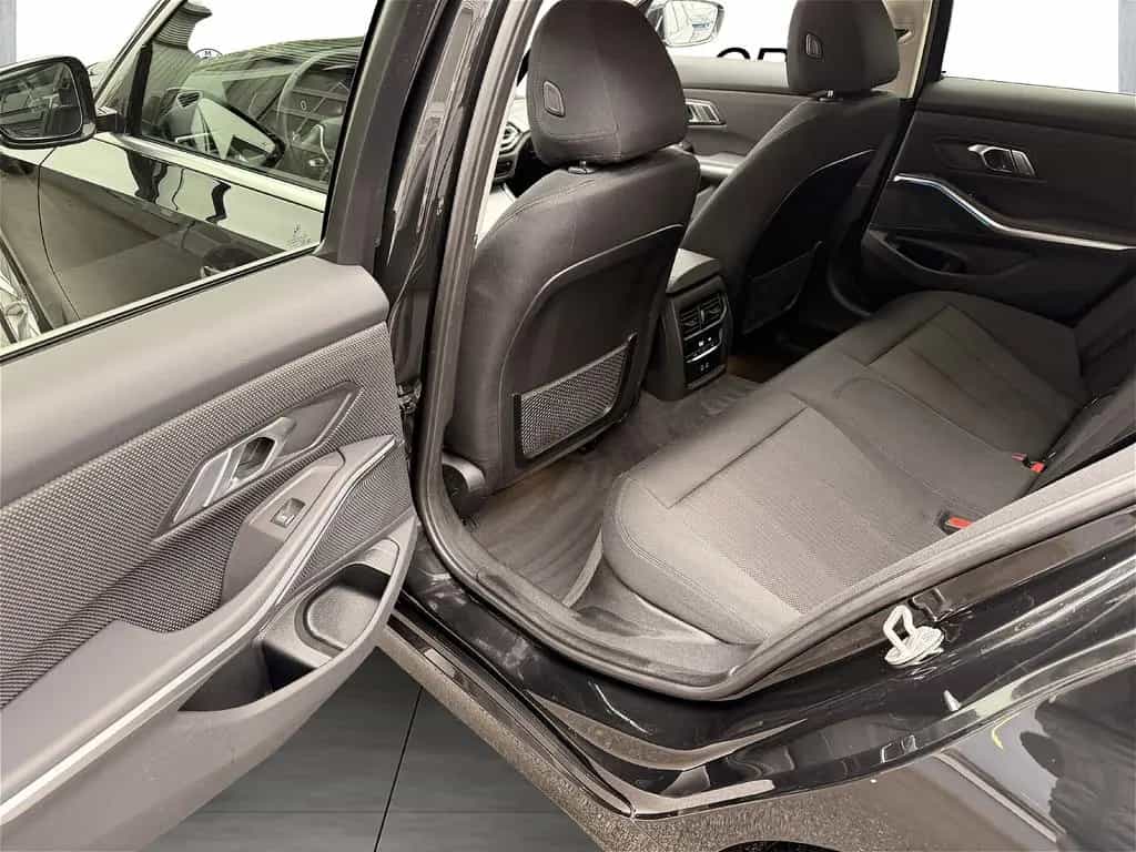 BMW 320 d xDrive xDrive Touring HeadUp Innovation Ada 03/2023-photo-9