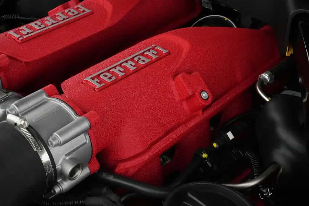Ferrari Roma MagneRide - Scuderia Ferrari Shields 08/2024-photo-29