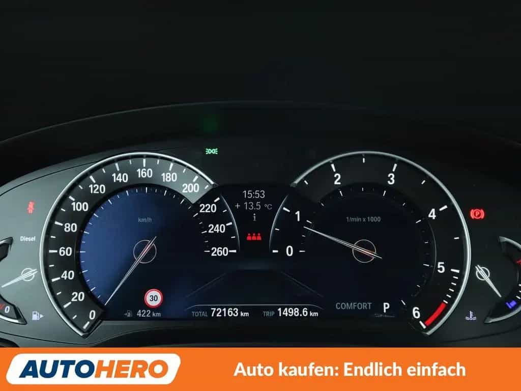 BMW 5 Series 520d Luxury Line Aut.*NAVI*LED*HUD*ACC*CAM*AHK* 04/2020-photo-19
