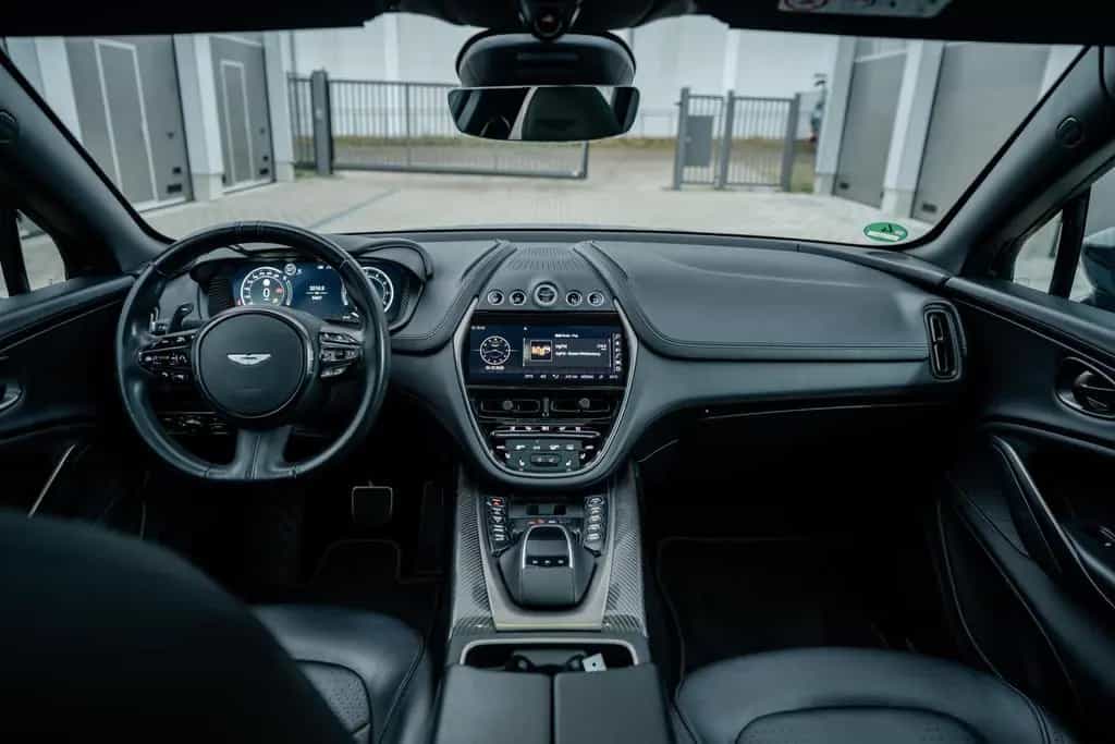 Aston Martin DBX | Q by Aston | Satin Xenon Grey 01/2022-photo-21