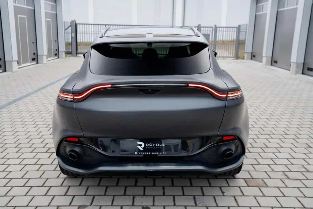 Aston Martin DBX | Q by Aston | Satin Xenon Grey 01/2022-photo-8