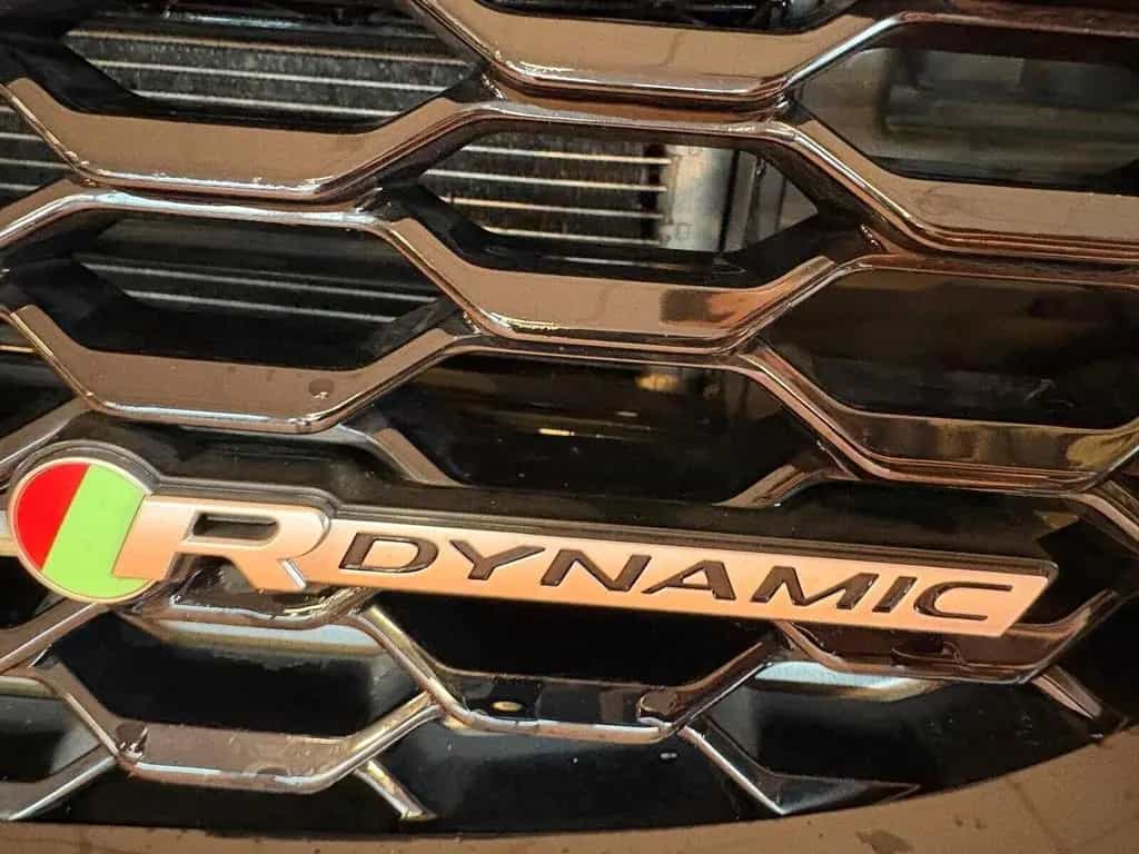 Jaguar E-Pace R-DYNAMIC S 2.0D AWD aut. 07/2020-photo-4