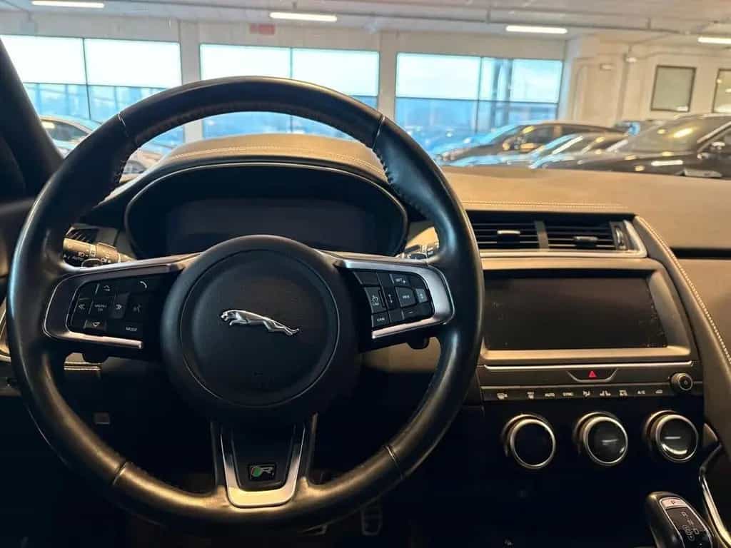 Jaguar E-Pace R-DYNAMIC S 2.0D AWD aut. 07/2020-photo-5