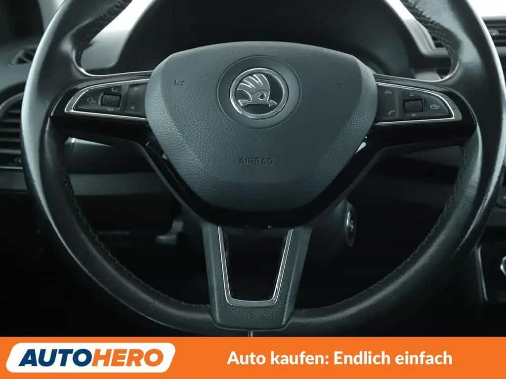 Skoda Fabia 1.2 TSI Style*TEMPO*PDC*SHZ*ALU*KLIMA* 03/2016-photo-18