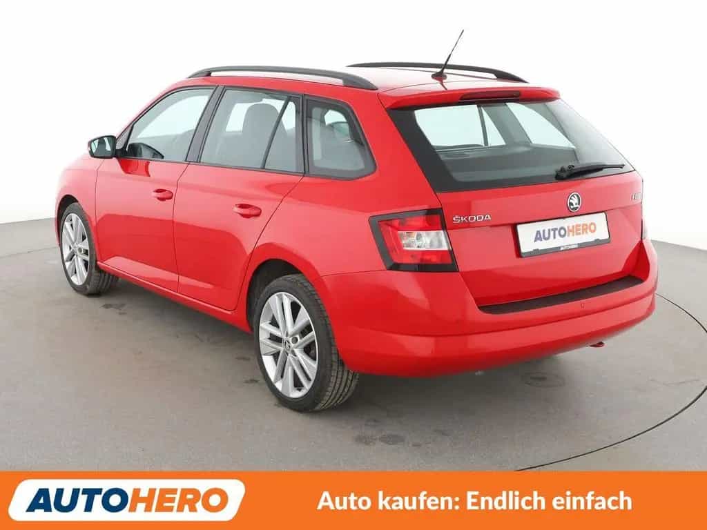 Skoda Fabia 1.2 TSI Style*TEMPO*PDC*SHZ*ALU*KLIMA* 03/2016-photo-3