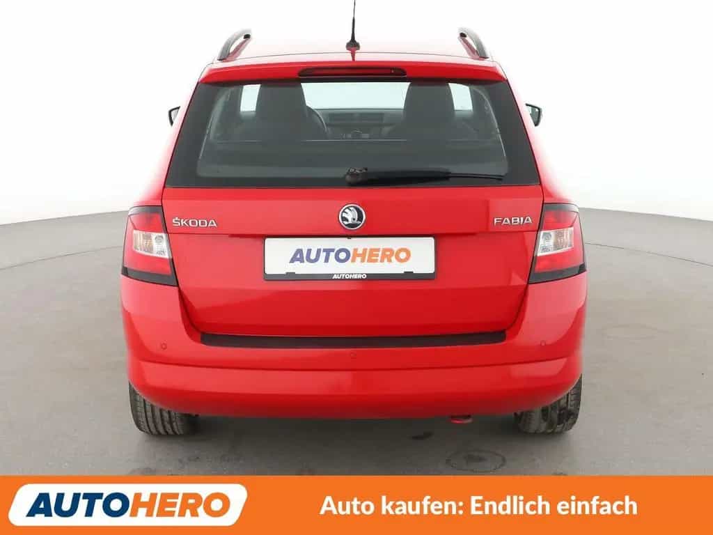 Skoda Fabia 1.2 TSI Style*TEMPO*PDC*SHZ*ALU*KLIMA* 03/2016-photo-4