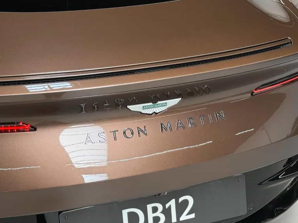 Aston Martin DB12 Coupe | Aston Martin Brussels null-photo-11