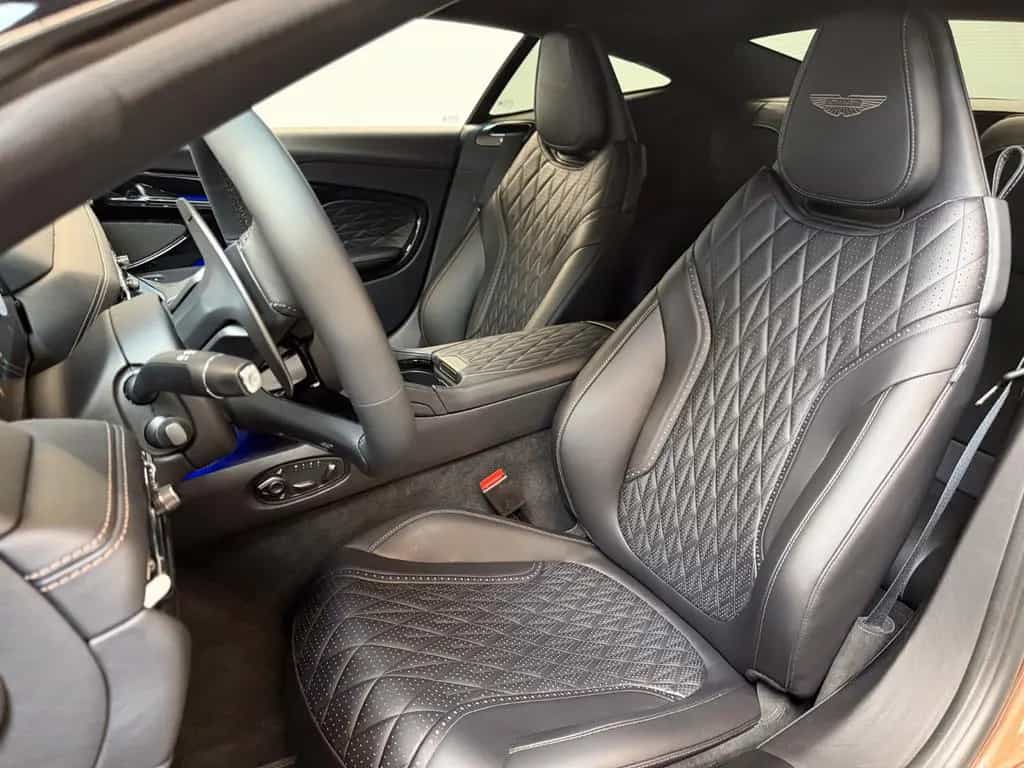 Aston Martin DB12 Coupe | Aston Martin Brussels null-photo-16