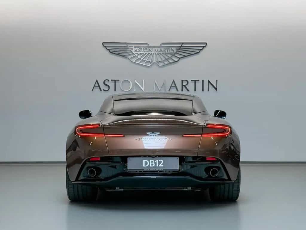 Aston Martin DB12 Coupe | Aston Martin Brussels null-photo-4