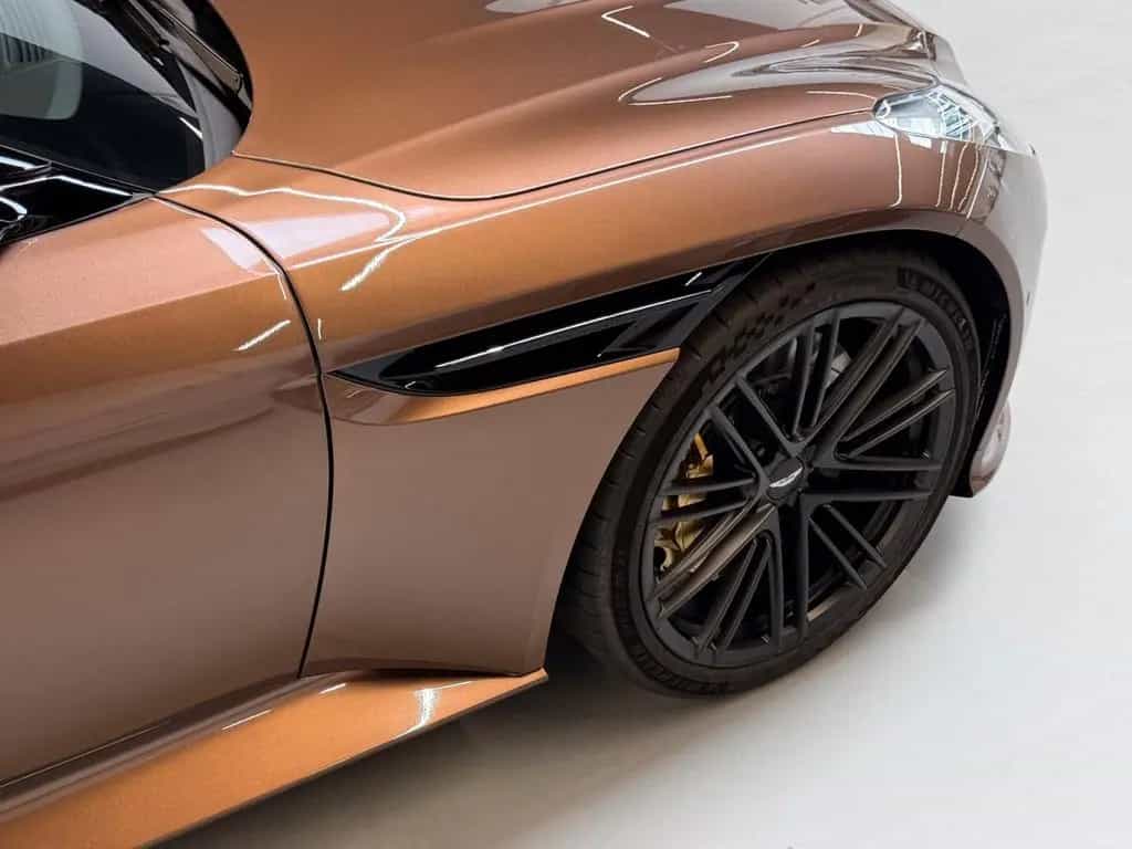 Aston Martin DB12 Coupe | Aston Martin Brussels null-photo-7