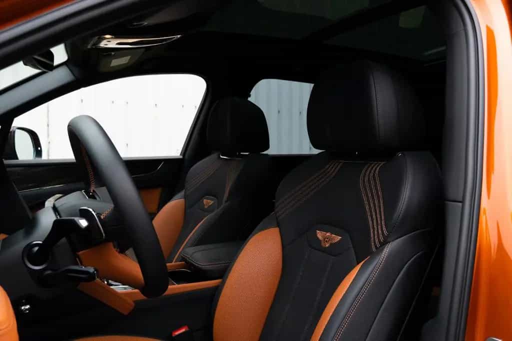 Bentley Bentayga S 4WD MASSAGE.MATRIX.ACC.AHK NEUZUSTAND 12/2024-photo-23
