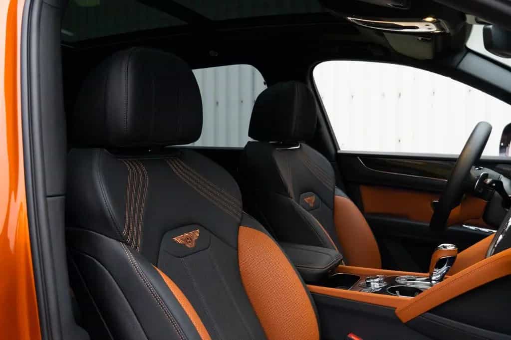 Bentley Bentayga S 4WD MASSAGE.MATRIX.ACC.AHK NEUZUSTAND 12/2024-photo-25