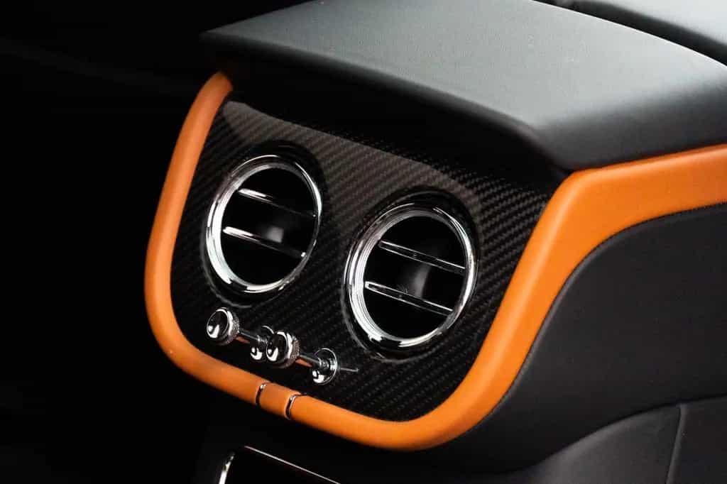 Bentley Bentayga S 4WD MASSAGE.MATRIX.ACC.AHK NEUZUSTAND 12/2024-photo-30