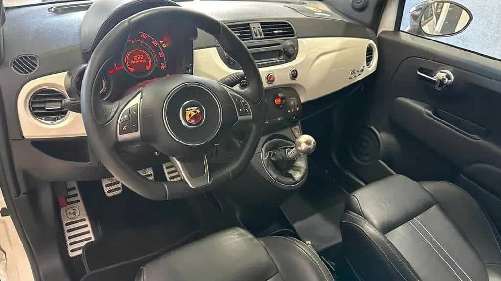 Abarth 595 C 1.4 Turbo T-Jet 160 CV Turismo 04/2014-photo-10