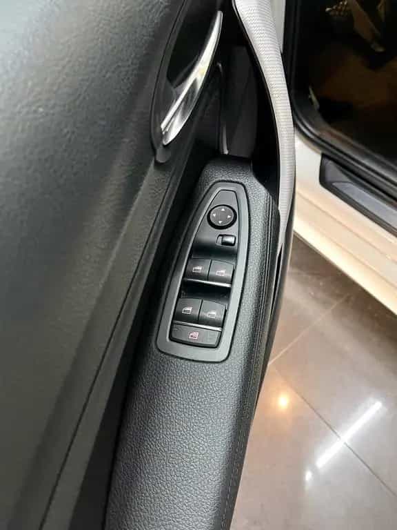 BMW 118 i M Paket Shadow|2.Hd|Nur112tkm|Xenon|Leder 01/2019-photo-17