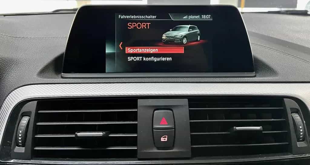 BMW 118 i M Paket Shadow|2.Hd|Nur112tkm|Xenon|Leder 01/2019-photo-37
