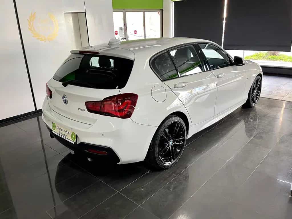 BMW 118 i M Paket Shadow|2.Hd|Nur112tkm|Xenon|Leder 01/2019-photo-4