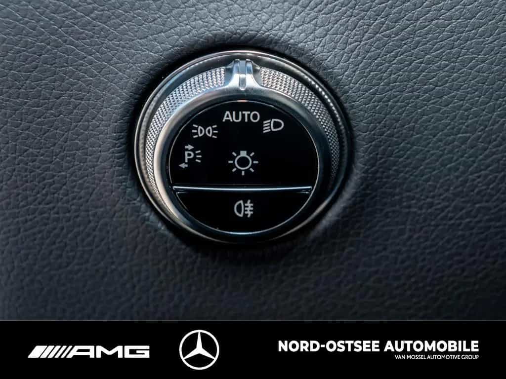 Mercedes-Benz GLC 300 d 4M AMG KEYLESS DISTRONIC NAVI P-KAMERA 07/2025-photo-12