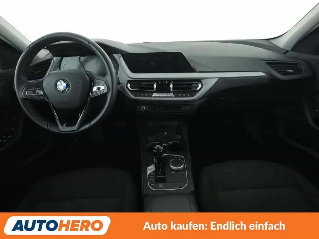 BMW 1 Series 118i Advantage Aut.*NAVI*LED*TEMPO*PDC*SHZ* 04/2020-photo-11