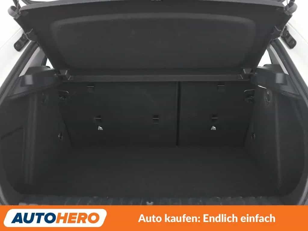 BMW 1 Series 118i Advantage Aut.*NAVI*LED*TEMPO*PDC*SHZ* 04/2020-photo-17