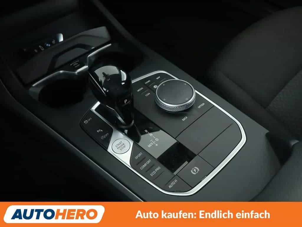 BMW 1 Series 118i Advantage Aut.*NAVI*LED*TEMPO*PDC*SHZ* 04/2020-photo-24