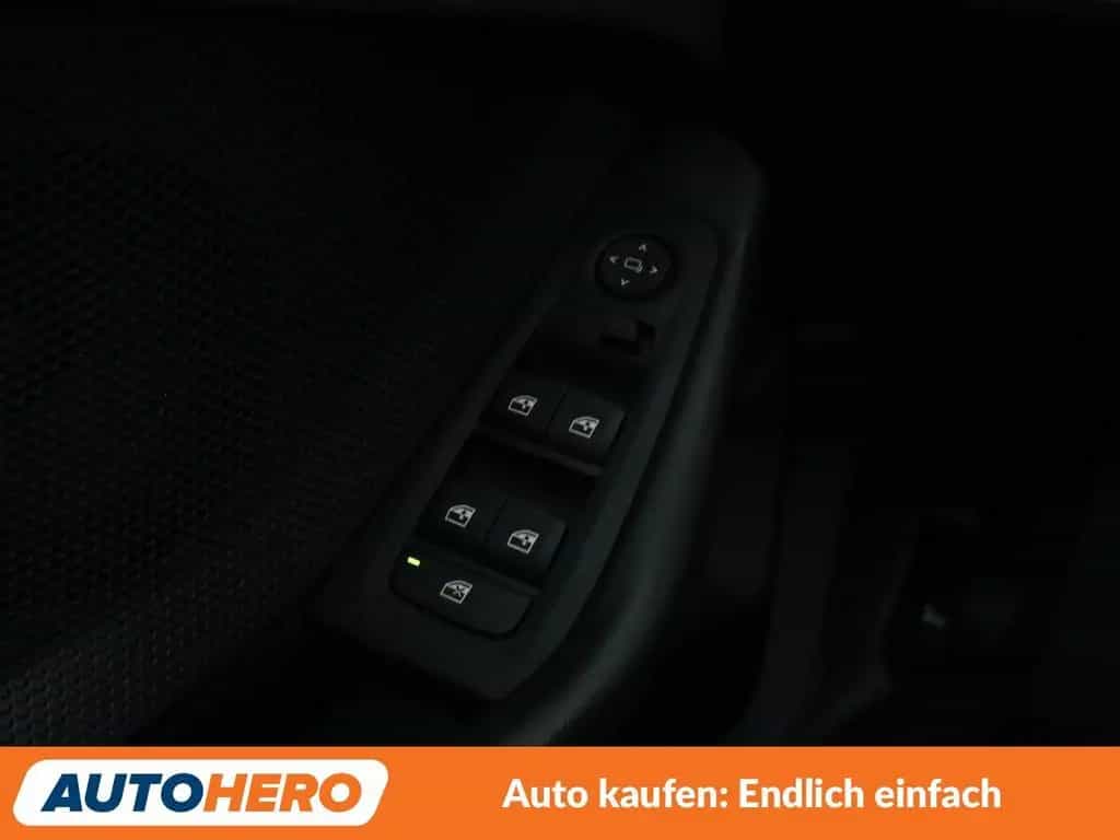 BMW 1 Series 118i Advantage Aut.*NAVI*LED*TEMPO*PDC*SHZ* 04/2020-photo-27