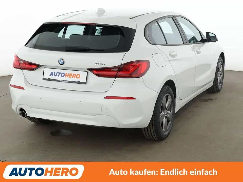 BMW 1 Series 118i Advantage Aut.*NAVI*LED*TEMPO*PDC*SHZ* 04/2020-photo-5