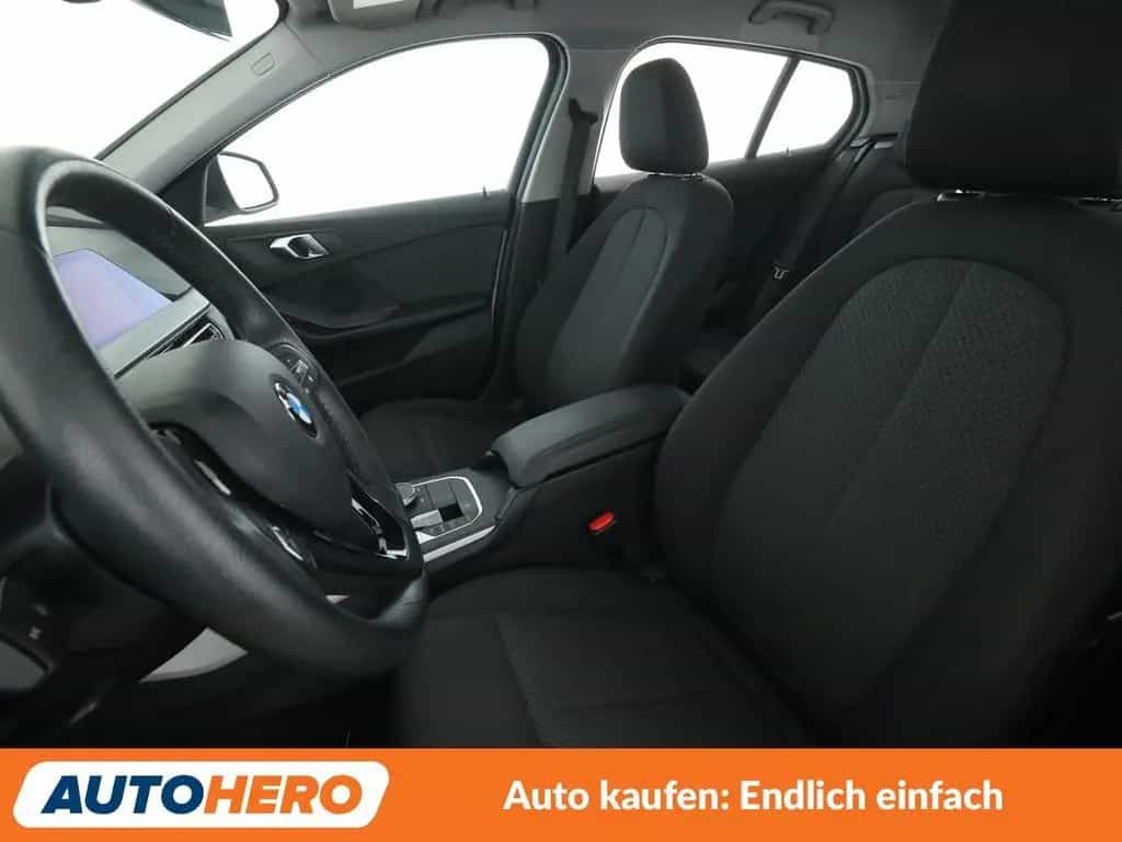 BMW 1 Series 118i Advantage Aut.*NAVI*LED*TEMPO*PDC*SHZ* 04/2020-photo-9