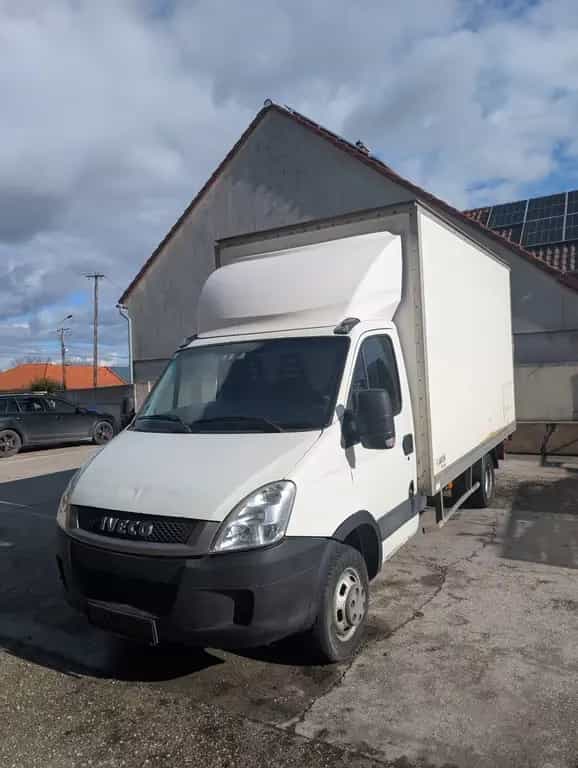 Iveco Daily 35C15 04/2010-photo-1