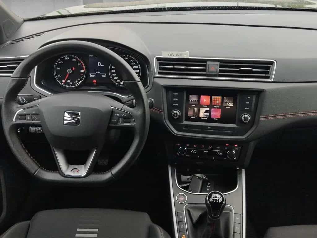 Seat Arona 1.5 TSI ACC*AHK*Kam.*KeyLess*Klima*LED 05/2019-photo-12
