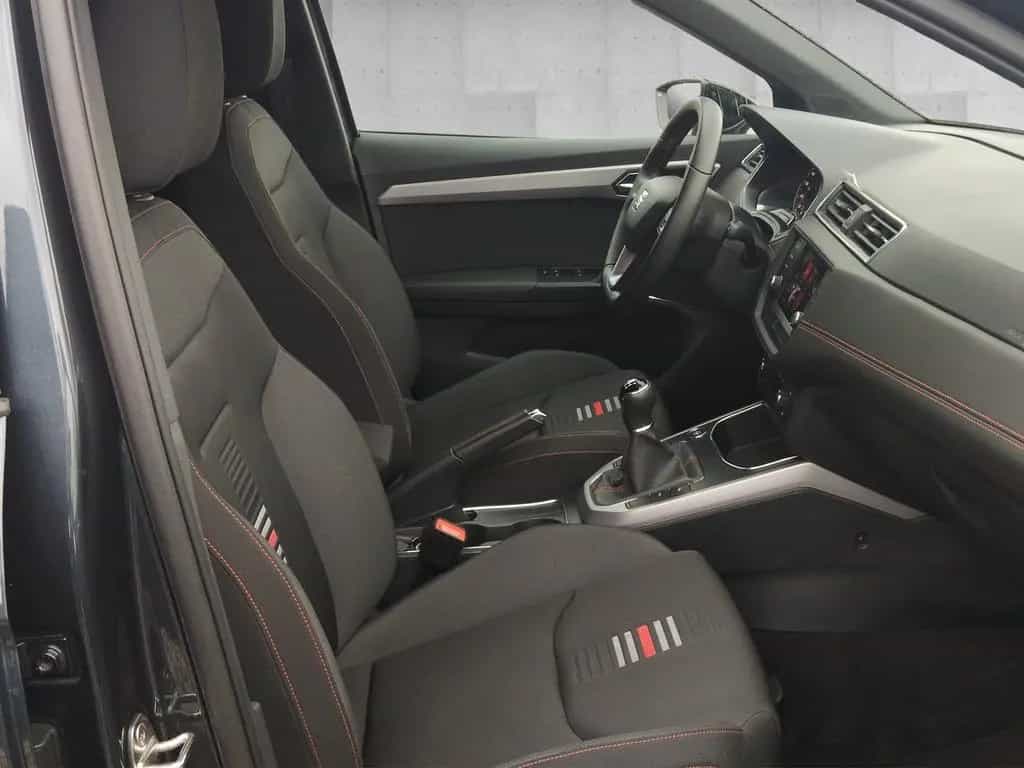 Seat Arona 1.5 TSI ACC*AHK*Kam.*KeyLess*Klima*LED 05/2019-photo-18
