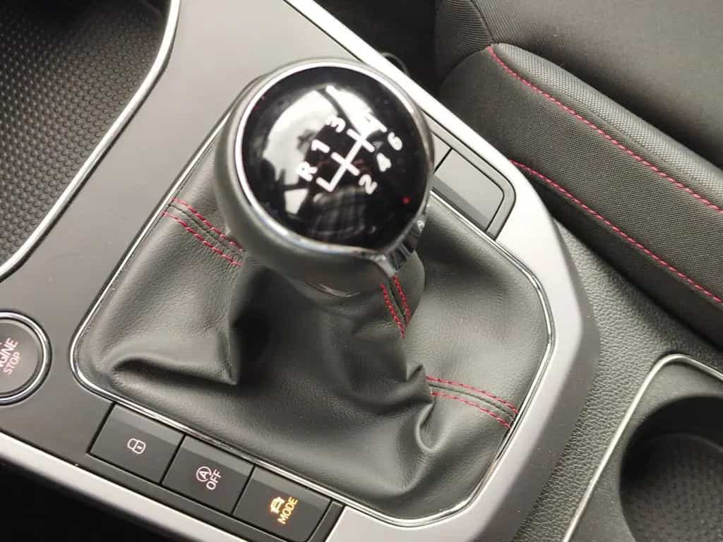 Seat Arona 1.5 TSI ACC*AHK*Kam.*KeyLess*Klima*LED 05/2019-photo-25