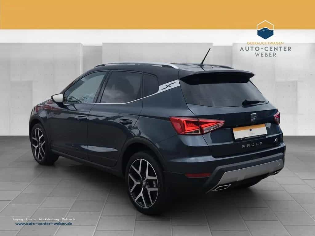 Seat Arona 1.5 TSI ACC*AHK*Kam.*KeyLess*Klima*LED 05/2019-photo-3