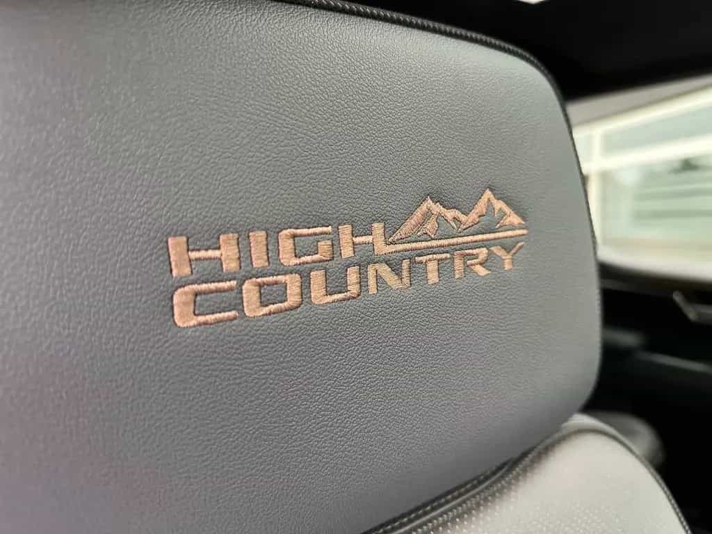 Chevrolet Silverado High Country 3.0 Duramax 22" LED 04/2025-photo-7