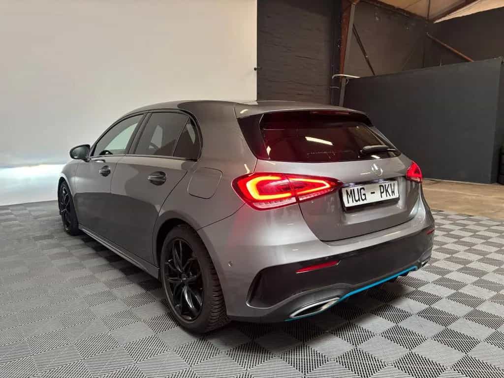 Mercedes-Benz A 200 A200 *AMG-Night-Alcantara* 04/2019-photo-1
