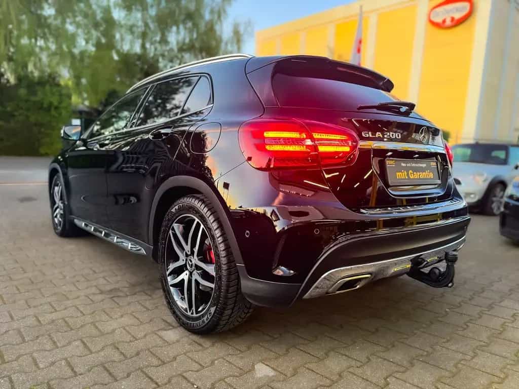 Mercedes-Benz GLA 200 AMG/Style Edition/CAM/AHK/LEDER/1.HD/LED 12/2018-photo-10